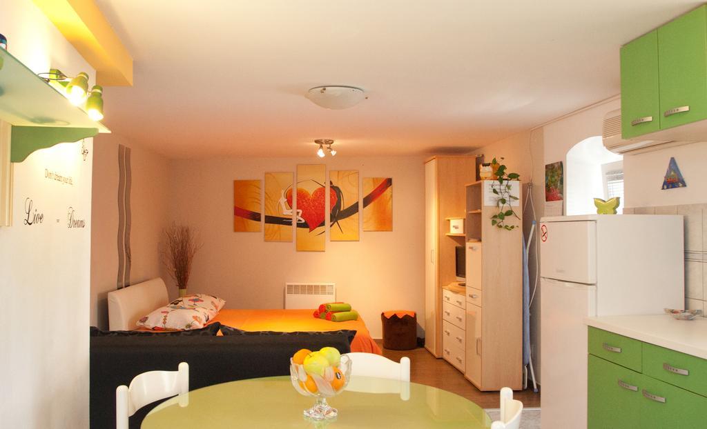 Paradise Apartment With Big Sunny Terrace In The Old Town, Few Meters From The Sea & Riva Promenade Split Phòng bức ảnh
