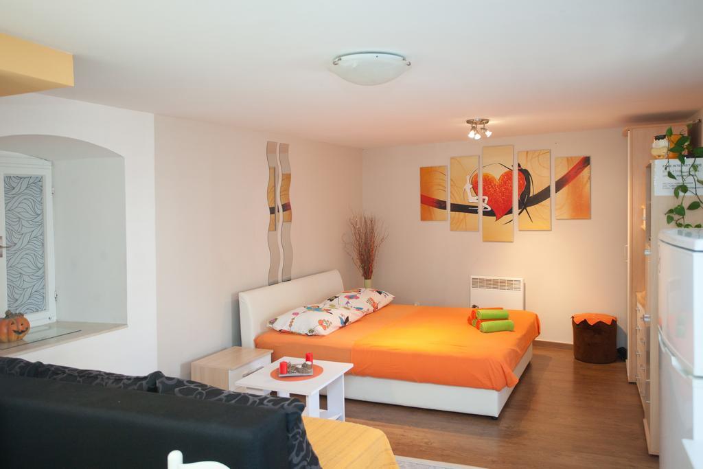 Paradise Apartment With Big Sunny Terrace In The Old Town, Few Meters From The Sea & Riva Promenade Split Phòng bức ảnh